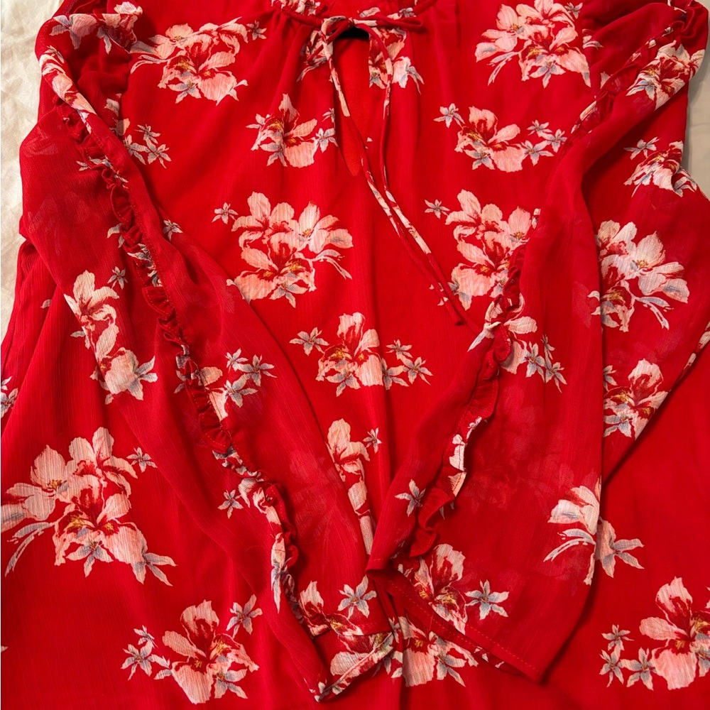 CeCe Red Floral Ruffle Tie Neck Sheer Blouse Size Large Romantic Boho Top - Picture 8 of 9